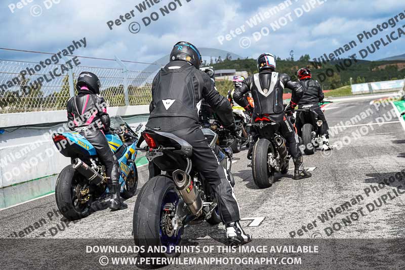 motorbikes;no limits;peter wileman photography;portimao;portugal;trackday digital images